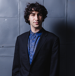 Image of Maxim Lando, classical piano, in concert