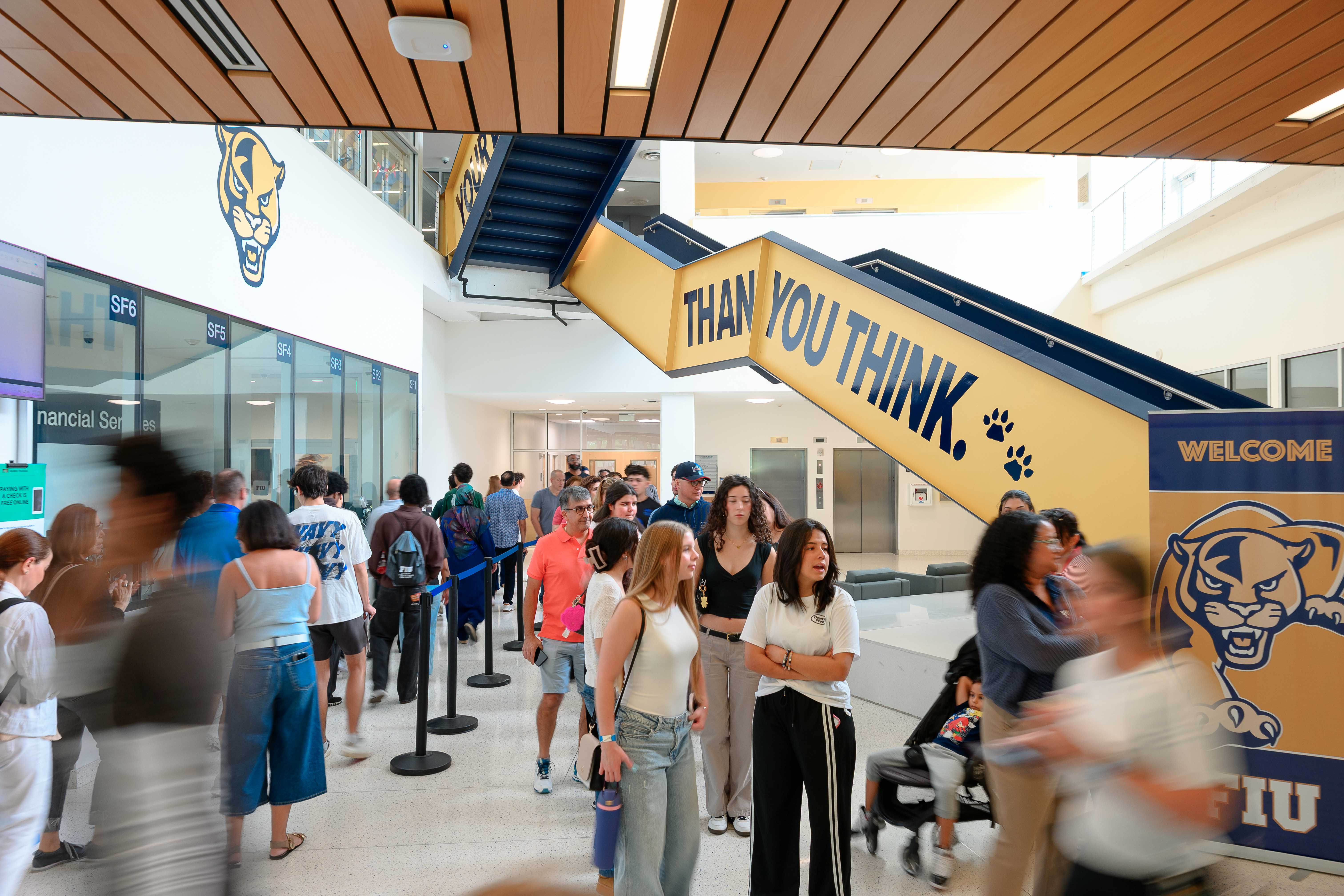 Many students in front of Financial Services during Admitted Students Day 2026
