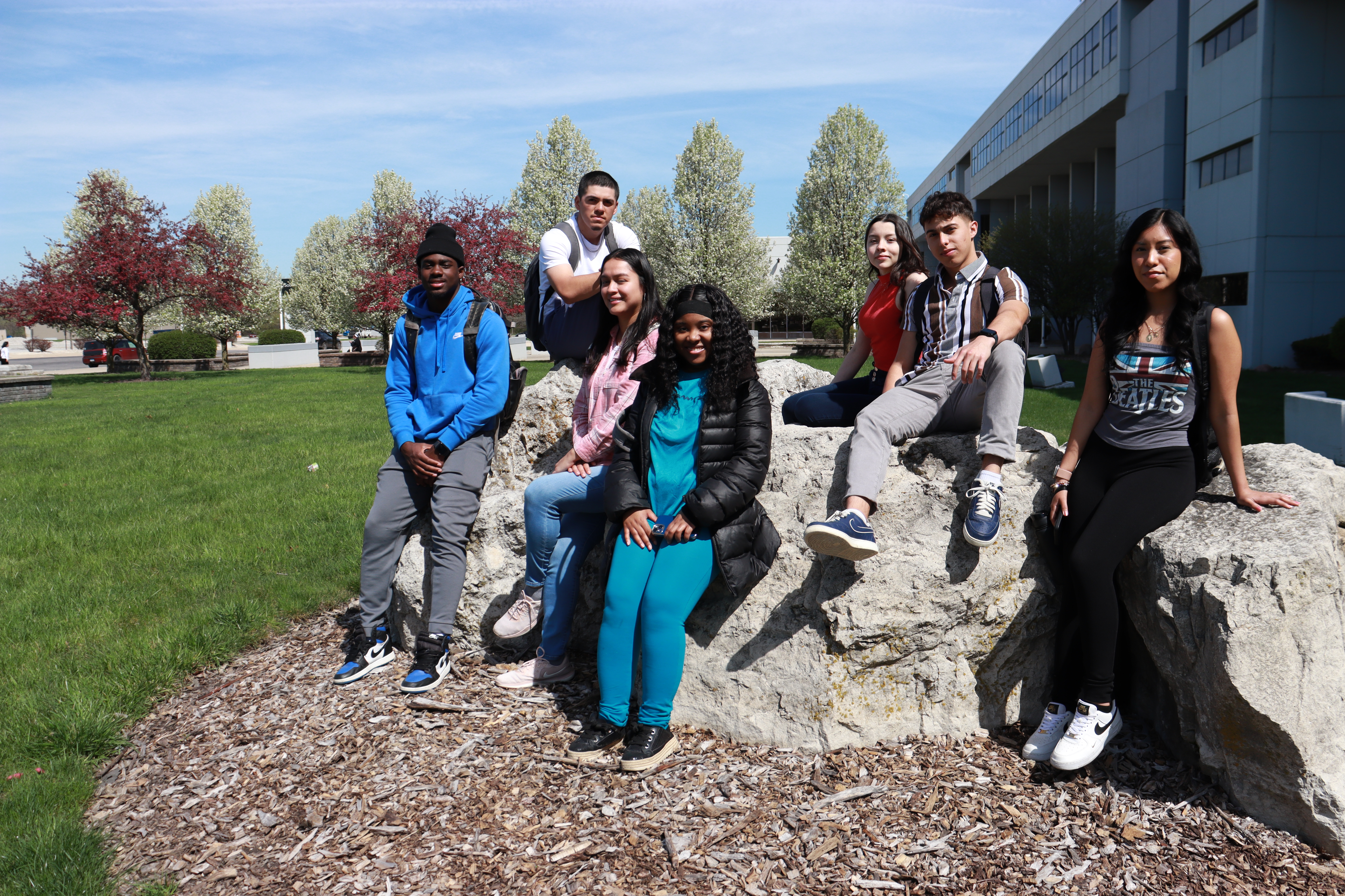 Group of SSC students outside the campus
