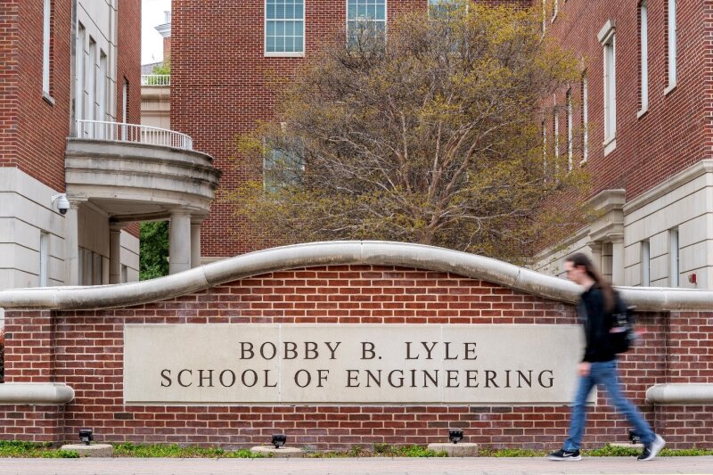 Exterior picture of Lyle School of Engineering
